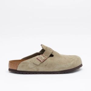 Birkenstock Boston Suede Taupe Buckled Clogs in Size 39 / Regular (Wide Fit)